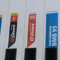 Akcize na gorivo ostaju 20 odsto niže i naredne nedelje