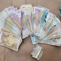 Opljačkana pošta na Voždovcu: Osumnjičeni, uz pretnju pištoljem, od radnika oduzeo novac