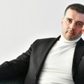 Саво Манојловић за НИН: Бесмислено је без борбе препустити Београд режиму