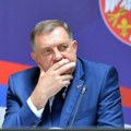 Dodik: Paradigma BiH i muzej tamne strane Evrope - srdačan zagrljaj lažnog Šmita i Heleza /foto/
