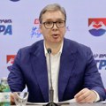 Vučić se obraća u 22 sata