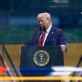 Donald Tramp poručio da će zaustaviti rat između izraela i iraka Napravio je paralelu s Kosovom i odnosima Beograda i Prištine…