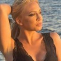 Milica Todorović u čipkanoj haljini i kupaćem: Pre nekoliko dana je pokazala svoje telo, naslućivalo se?