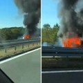 Zapalilo se vozilo na auto-putu Miloš Veliki: Gust crni dim vidi se iz daljine (Video)