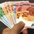 Srednji kurs dinara za evro danas 117,1611