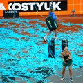 Срамна Украјинка понизила тинејџерку пред целим светом! Без трунке емоција гледала Миру како се гуши у сузама! Непријатна…
