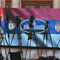 Udruženje novinara Srbije pozvalo policiju da obezbedi fizičku sigurnost zaposlenih na televizijama Informer i Pink