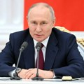 Financial Times: Putin se priprema za još veći rat