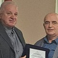 Novinaru "novosti" nagrada za životno delo: Naš dopisnik Milutin Sekulović jedan je od laureata Udruženja novinara Crne…