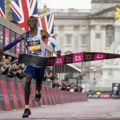 Poginuo svetski rekorder u maratonu