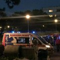 Hitna pomoć: Muškarac teško povređen hladnim oružjem sam došao u Policijsku stanicu Surčin