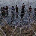 Stradalo petoro migranata, među kojima i devojčica: U gumenom čamcu bilo 112 ljudi