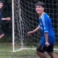 Otac mu je Aguaro, Maradona deda, a Mesi kum: Povukao gene od legendi fudbala, iznenadiće vas koji dres nosi