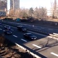 Procurio snimak fizičkog obračuna: Suzana Vasiljević postrojava obezbeđenje premijera (video)