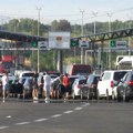 Putnička vozila na Gradini i Preševu čekaju 30 minuta, na Batrovcima kamioni dva sata