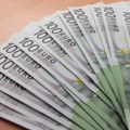 Devizni kurs: Evro u ponedeljak 117,30 dinara