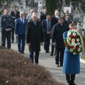 Gašić i ministar odbrane Italije Krozet položili vence na Novom groblju