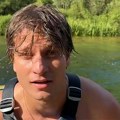 Skinuo se Jakov Jozinović i ženama su popadale vilice: Evo ko mu je pravio društvo, svi se pitaju gde je Džejla