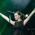 Milica Pavlović održala koncert pred 25.000 ljudi! Napravila haos u rodnom gradu Leskovcu: Nekada sam dolazila i mahala…