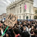 Hiljade demonstranata na ulicama širom Italije, protesti zbog visokih troškova života i naoružavanja