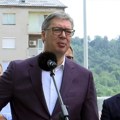 Vučić: Očekujem mnogo pritisaka i pretnji oko KiM, ne mešamo se u unutrašnja pitanja Crne Gore