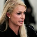 Paris Hilton se oglasila nakon što su pratioci vređali njenog sina zbog izgleda: "Boli me srce..."