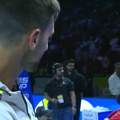 Karlose, znam ti i oca! Novak Đoković se okrenuo ka Špancu usred intervjua - pogledajte njegovu reakciju!