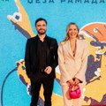 Film Nedelja premijerno prikazan u Beogradu: Crvenim tepihom prošetala glumačka i autorska ekipa filma, Džejeva porodica…