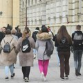 Strateški kasne u školu i beže sa časova: Đaci iz Srbije iznad međunarodnog proseka po izostancima