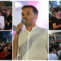 Manojlović na protestu ispred zgrade RTS-a: „Jednog dana pričaćemo unucima da je javni servis ćutao“; Nakon govora…