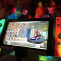 Veličinom privukla pažnju: Žena u grudnjaku švercovala 350 Nintendo Switch igara u Kinu, vrednih 10.000 dolara