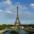 Za dolazak olimpijske baklje u Pariz vatromet bez publike kod Ajfelove kule