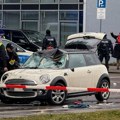 (FOTO, VIDEO) Automobil uleteo u grupu ljudi u Minhenu, najmanje 28 povređenih, među njima i deca