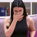 Uobražena, gleda sa visine, ni ćao da kaže: Naša pevačica zarađuje ozbiljnu lovu, prema komšijama je brutalna