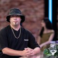 Skinuo se Rasta: Pokazao u kakvoj je formi ovog leta - pliva sa velikom kajlom oko vrata (foto)