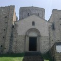 Prekršen Temeljni ugovor SPC i Crne Gore: Policija noćas upala u manastir Đurđevi Stupovi