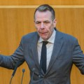 EU odbor izglasao ukidanje imuniteta Vilimskom, kojeg je Vučić odlikovao ordenom srpske zastave