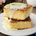 Vazdušast koh sa grizom i vanilom – recept za jednostavan i preukusan kolač