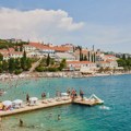 Kafa je jedan evro, a ćevapi 5: Grad na Jadranu koji je najjeftiniji ovog leta