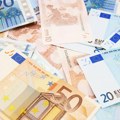 Žena u pekari slučajno ostavila bakšiš od 1.700 evra: Omiljeno pecivo je koštalo čitavo bogatstvo, umesto cene ukucala PIN…