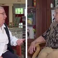 Za Ljubicu (94) i Jagu (92) godine su samo broj! Ove vedre bake pišu poeziju, pletu, sviraju gitaru i poručuju: "U domu za…