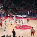 (VIDEO) Ovako je Batler poslao Faja „u svlačionicu“ i rešio Pariz