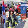 Novosadski vatrogasci u nedelju edukuju najmlađe i demonstriraju spasilačke veštine