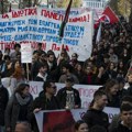 Protesti protiv reforme obrazovanja: 15.000 studenata na ulicama Atine protiv legalizacije privatnih univerziteta