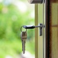 Uručeni ključevi stanova za dve izbegličke porodice u Temerinu