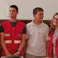 Mališani iz Đurđevka i volonteri Crvenog krsta Ivanjica nagrađeni na konkursu ”Krv život znači”