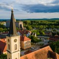 U ovom gradu prodaja stanova obara sve rekorde: Nije Beograd, ali se do njega stiže jako brzo – cene upola niže