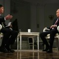 Taker Karlson šokirao nemce: Vaša država propada dok se Rusija uzdiže! Putin je učinio mnogo, Merkelova nanela štetu