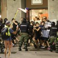 "Puštanje duha iz boce": Srbija u opasnoj igri izdržljivosti