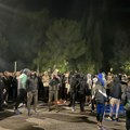 Turci napolje, Turci napolje: Nekoliko hiljada građana večeras na protestu ispred Vlade Crne Gore u Podgorici (FOTO)